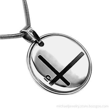 Stainless steel pendants with classic and fashionable shape